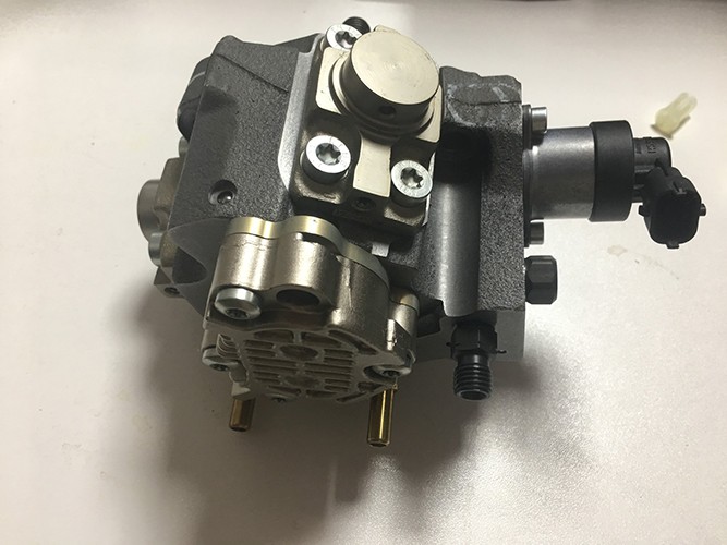 ISBe ISDe QSB Diesel Fuel Injection Pump 0445020119